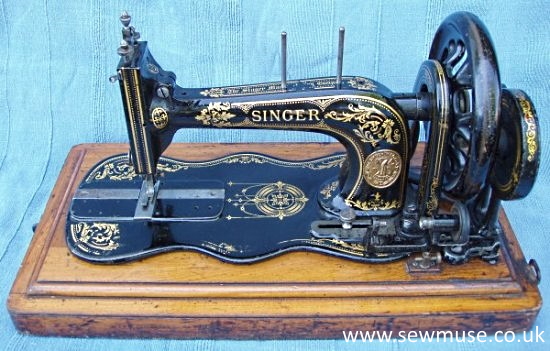 Singer Model 12